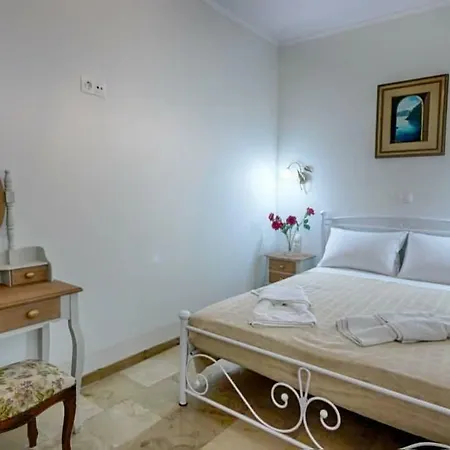 Feakia 2 阿齐欧斯·贡多斯