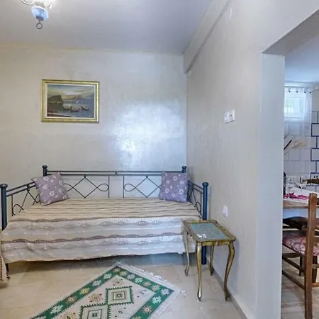 Feakia 2 * Άγιος Γόρδιος