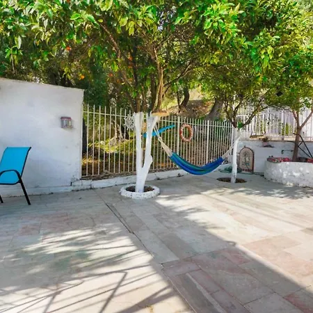 Séjour à la campagne Feakia 2 *